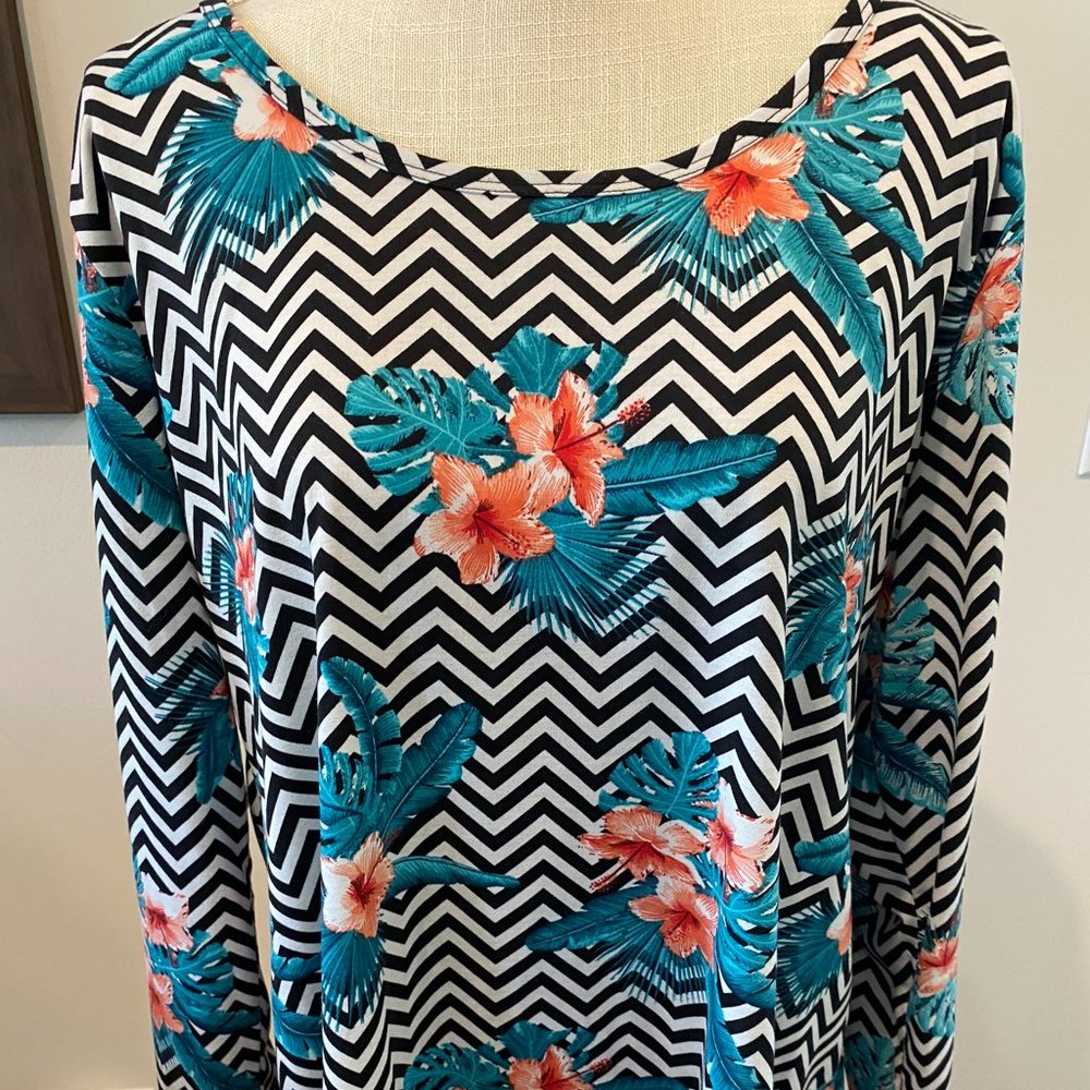 LuLaRoe Lynnae 2XL (NWT)